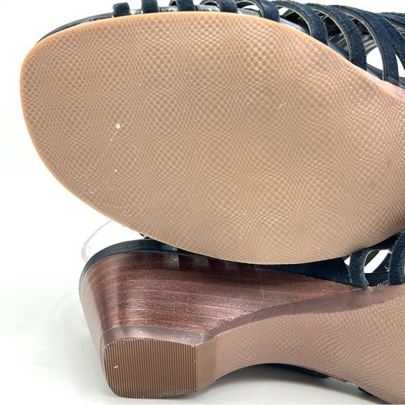 6W 6 WIDE WIDTH Bella Vita Pacey Navy Blue Suede Leather Gladiator Wedge Sandals - Picture 9 of 12